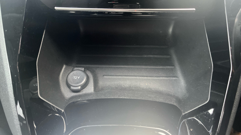 Peugeot 2008 1.2 PureTech 130 Allure Premium 5dr EAT8 Petrol Estate